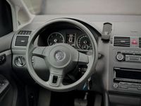 Gebraucht VW Touran 105 PS (77 kW) 2012 Reflexsilber metallic Van / Kleinbus