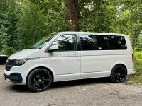 Gebraucht VW Multivan 180 PS (132 kW) 2020 Beige Van / Kleinbus