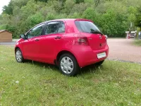 Gebraucht Toyota Yaris Cool 87 PS (63 kW) 2008 Rot Kleinwagen