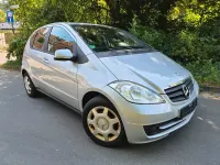 Gebraucht Mercedes A160 95 PS (69 kW) 2012 Silber Kleinwagen