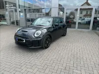 Gebraucht Mini Cooper SE 135 kW (184 PS) 2023 Schwarz Kleinwagen