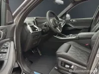 Neu BMW X5 M Sport 298 PS (219 kW) 2025 Grau SUV