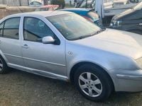 Gebraucht VW Bora Pacific 115 PS (84 kW) 2004 Silber Limousine