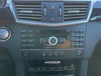 Gebraucht Mercedes E350 Avantgarde 231 PS (169 kW) 2009 Braun Limousine