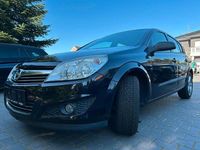 Gebraucht Opel Astra Selection 90 PS (66 kW) 2009 Schwarz Limousine