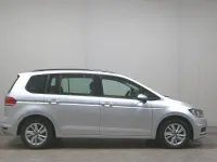 Gebraucht VW Touran Comfortline 150 PS (110 kW) 2021 Silber Van / Kleinbus