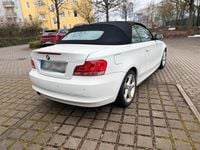 Gebraucht BMW 118 Cabriolet 143 PS (105 kW) 2011 Weiß Cabrio