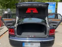 Gebraucht VW Phaeton 245 PS (180 kW) 2014 Blau Limousine