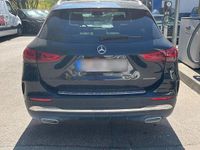 Gebraucht Mercedes 250 224 PS (164 kW) 2021 Schwarz SUV