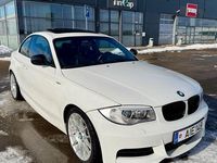 Gebraucht BMW 135 Performance 326 PS (239 kW) 2013 Weiß Kleinwagen