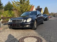 Gebraucht Mercedes E320 Avantgarde 224 PS (164 kW) 2008 Schwarz Limousine