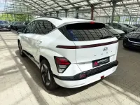 Gebraucht Hyundai Kona Trend 160 kW (218 PS) 2024 Weiß SUV