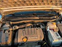Gebraucht Opel Astra GTC Cosmo 125 PS (91 kW) 2005 Silber Coupé