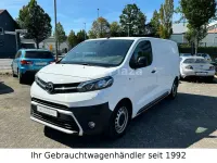 Gebraucht Toyota Proace 116 PS (85 kW) 2019 Weiß Van / Kleinbus