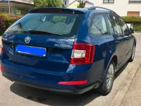 Gebraucht Skoda Octavia Ambition 140 PS (102 kW) 2014 Blau Kombi