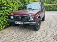 Gebraucht Lada Taiga 82 PS (60 kW) 2011 Rot SUV