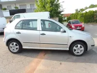Gebraucht Skoda Fabia Elegance 75 PS (55 kW) 2001 Silber Limousine