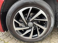 Gebraucht VW Golf Join 116 PS (85 kW) 2019 Rot SUV