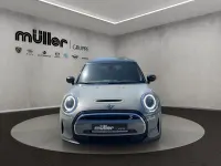 Gebraucht Mini Cooper SE Hatch 135 kW (184 PS) 2022 Moonwalk grey Kleinwagen