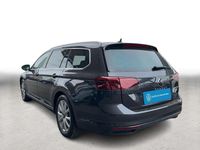 Gebraucht VW Passat Business 200 PS (147 kW) 2023 Grau Kombi