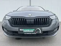 Gebraucht Skoda Octavia 204 PS (150 kW) 2022 Grau Kombi