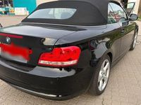 Gebraucht BMW 120 Cabriolet 170 PS (125 kW) 2011 Schwarz Cabrio