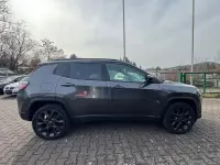 Gebraucht Jeep Compass 179 PS (131 kW) 2020 Grau SUV