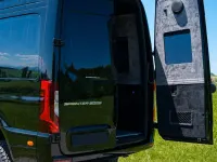 Gebraucht Mercedes Sprinter 190 PS (139 kW) 2026 Schwarz Van