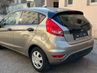 Gebraucht Ford Fiesta Trend 82 PS (60 kW) 2010 Gold Limousine
