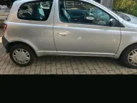 Gebraucht Toyota Yaris 68 PS (50 kW) 2002 Silber Kleinwagen