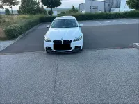 Gebraucht BMW 520 M Sport 220 PS (161 kW) 2013 Weiß Limousine