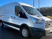Second-hand Ford Transit 130 CP (95 kW) 2017 Alb Monovolum