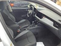 Gebraucht Skoda Scala Tour 150 PS (110 kW) 2025 Moonweiß perleffekt Kleinwagen