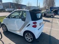 Gebraucht Smart ForTwo Cabrio 71 PS (52 kW) 2011 Weiß Cabrio