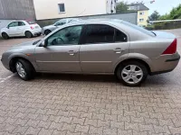 Gebraucht Ford Mondeo Ghia 170 PS (125 kW) 2002 Gold Limousine