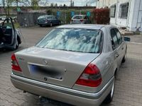 gebraucht Mercedes 180 C - KlasseElegance TÜV 08/25