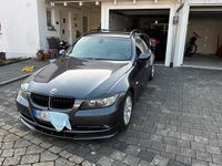 Gebraucht BMW 325 218 PS (160 kW) 2007 Grau Kombi