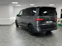 Käytetty VW Multivan 204 HP (150 kW) 2023 Harmaa Tila-auto
