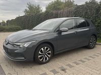 Gebraucht VW Golf VIII Active 116 PS (85 kW) 2021 Grau Limousine