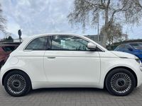 Gebraucht Fiat 500e 86 kW (118 PS) 2025 Weiß Kleinwagen