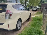 Gebraucht Toyota Prius+ 100 PS (73 kW) 2021 Weiß Van / Kleinbus