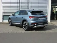 Gebraucht Audi Q4 e-tron S-Line 150 kW (204 PS) 2023 Geysirblau metallic SUV