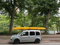 Gebraucht Renault Kangoo Luxe 106 PS (77 kW) 2012 Silber Van / Kleinbus