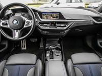 gebraucht BMW 118 i M Sport Autom Navi LED Lenkradhz PDC Sitzhz