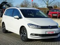 Gebraucht VW Touran Highline 150 PS (110 kW) 2021 Pure white Van / Kleinbus
