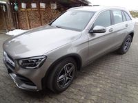 Gebraucht Mercedes GLC200 AMG 197 PS (144 kW) 2022 Silber SUV