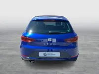 Używany Seat Leon FR 150 KM (110 kW) 2020 Niebieski Sedan/Limuzyna
