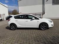 Gebraucht Opel Astra Edition 90 PS (66 kW) 2012 Weiß Kombi