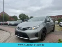 Gebraucht Toyota Auris Cool 99 PS (72 kW) 2015 Silber Limousine