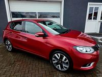 Gebraucht Nissan Pulsar 360º 116 PS (85 kW) 2017 Rot Limousine
